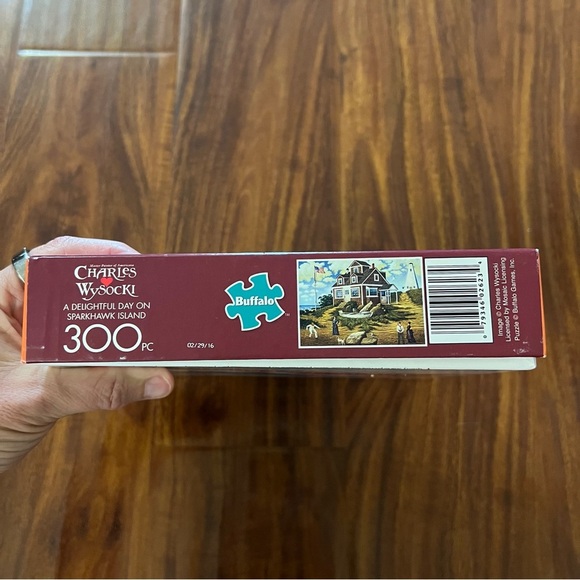 Charles Wysocki A Delightful Day On Sparkhawk Island 300 Piece Puzzle - Picture 2 of 3